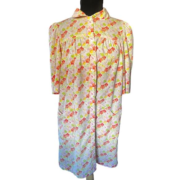 Vintage 60s Models Coat White Pink Orange Floral House Coat Dress Medium Large - Picture 1 of 10